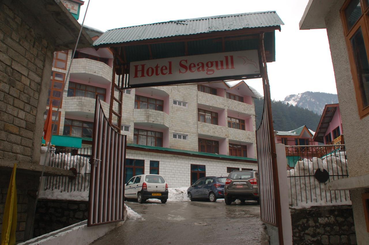 Hotel Seagull Manāli Extérieur photo