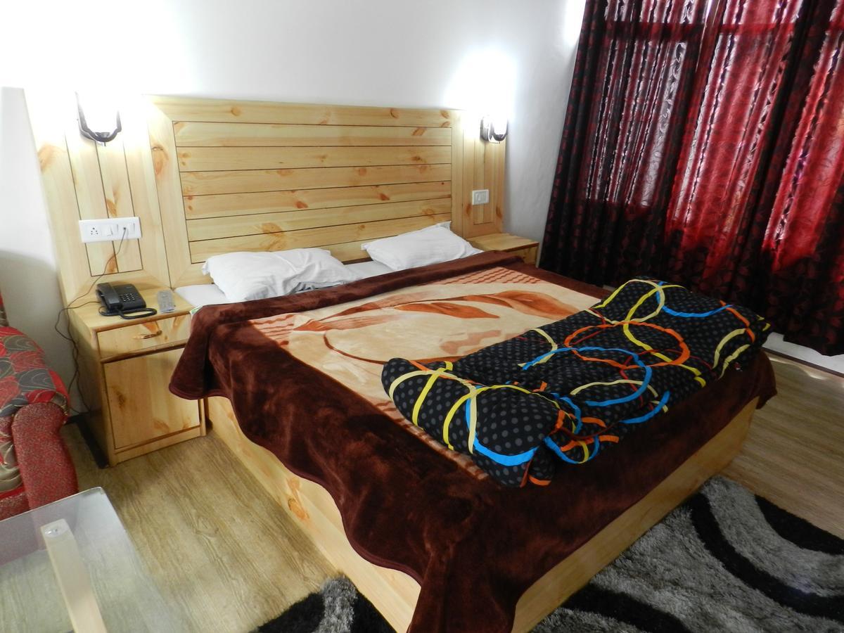 Hotel Seagull Manāli Chambre photo
